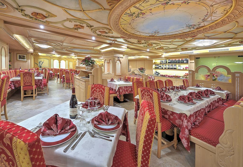 Hotel Madonna Delle Nevi Folgarida Eksteriør bilde